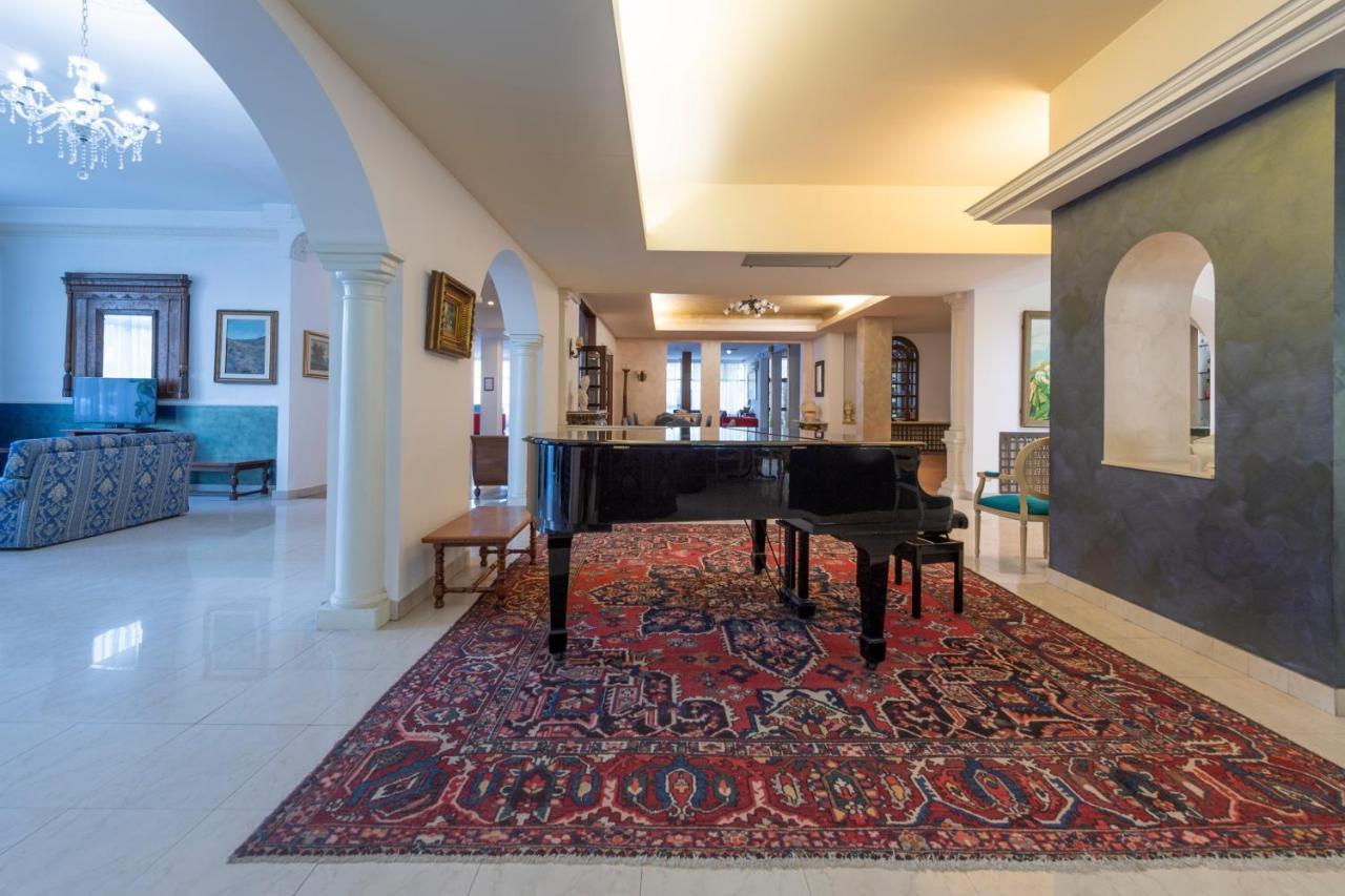 Hotel Terme Eden Abano Terme Bagian luar foto