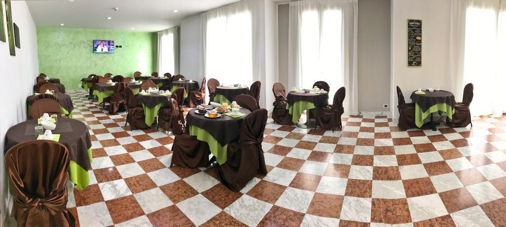 Hotel Terme Eden Abano Terme Bagian luar foto